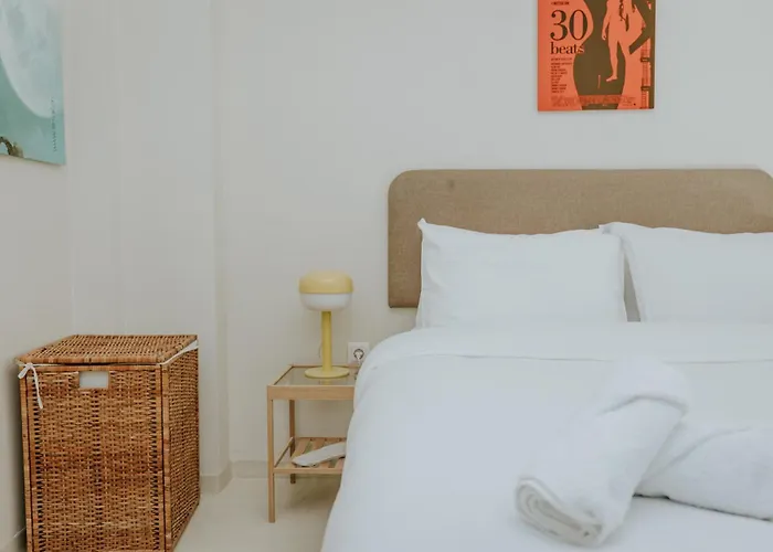 アパート Deko Era