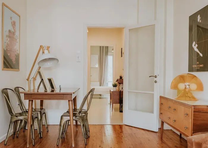 アパート Deko Era