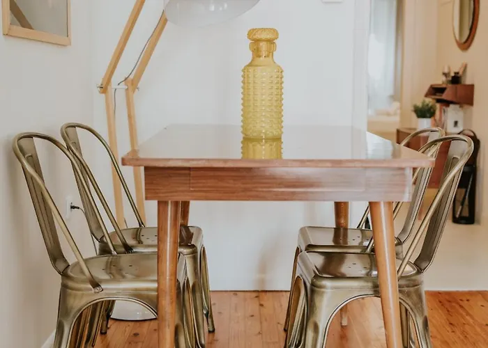 アパート Deko Era *